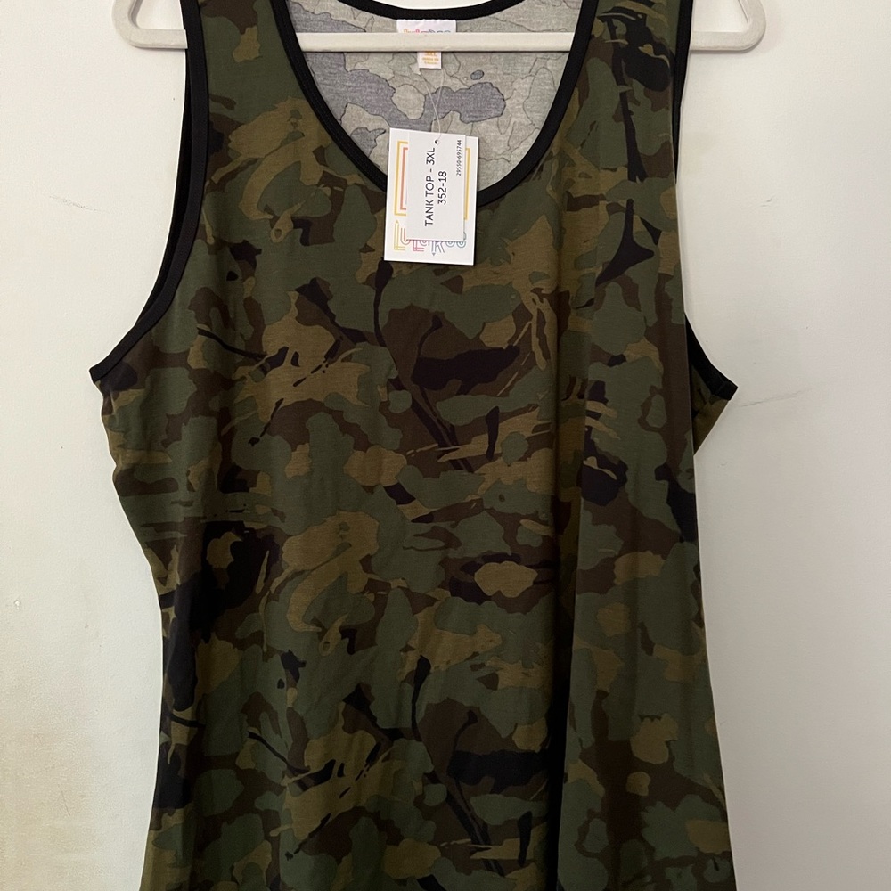 LuLaRoe Tank Top 3XL